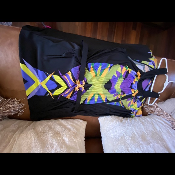 BCBG - Picture 3 of 3